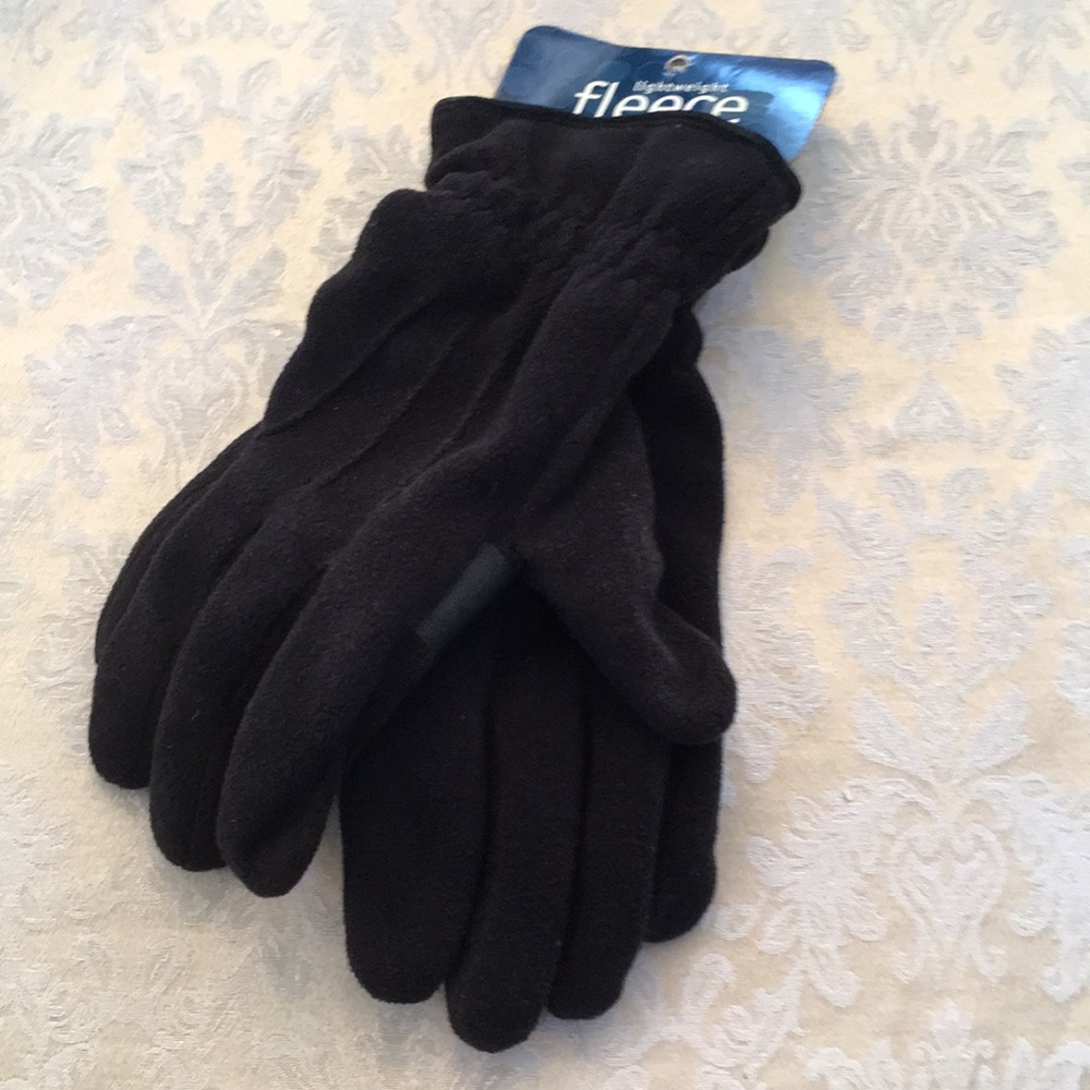 Target lightweight fleece gloves